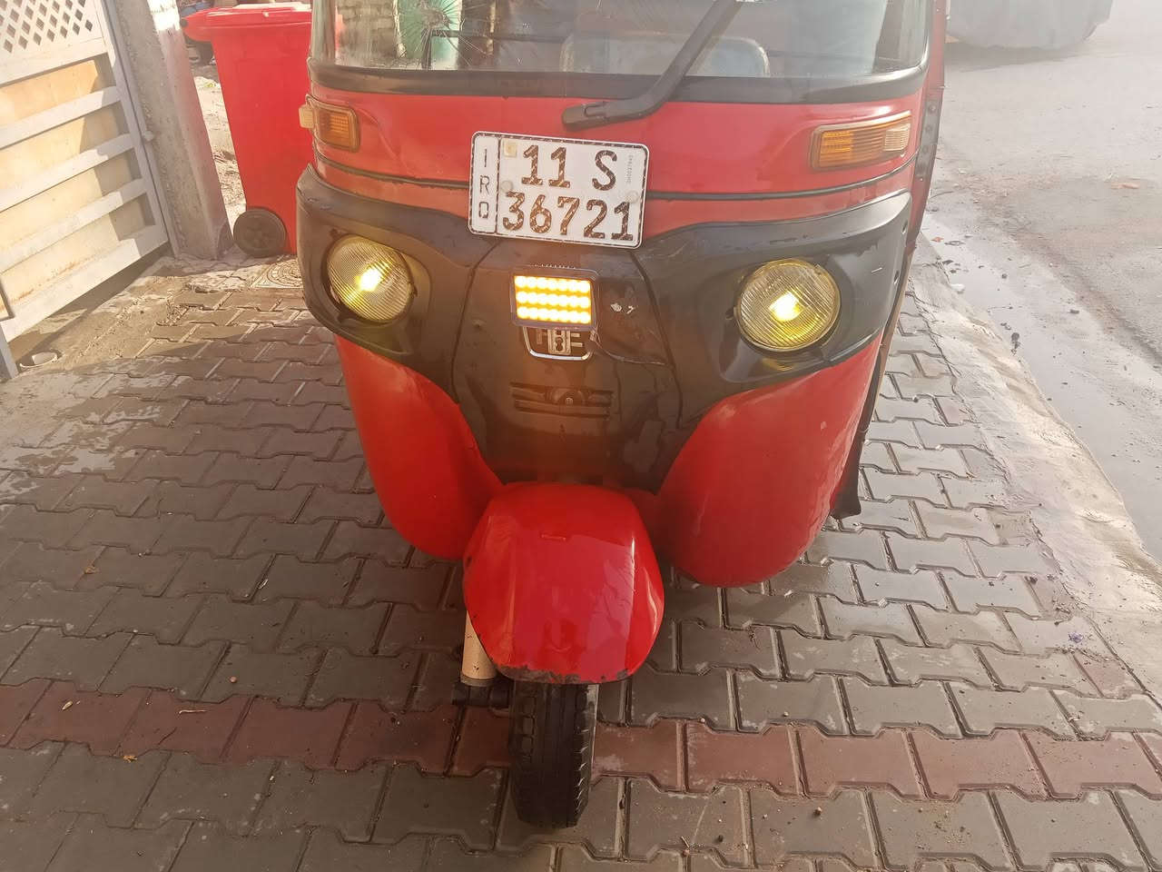 بيع تكتك 18تفاصيل اتصال ***********.   السعر 4250
