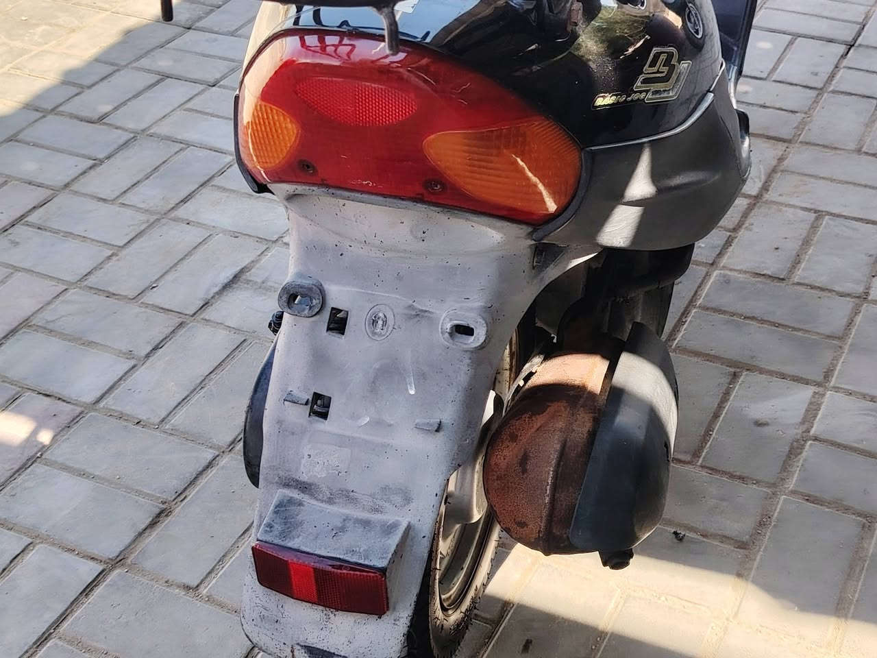 دراجه بيجي للبيع السعر ٤٠٠ وبيهه مجال الشراي يتصل عل *********** مكانهه السماوه كرهبايات شغاله مكينه ناعمه دراجه جديدة احله من الصوره واضع البلاد

