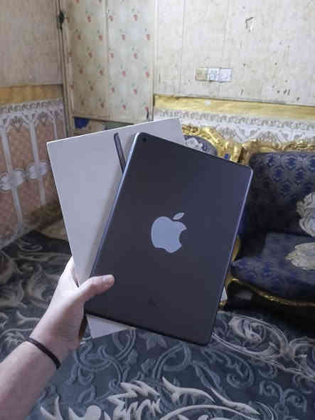 سلام عليكم
ايباد 9ذاكره64بطاريه 90
كلشي مامبدل بصمه شغاله وكله شغال
مع كارتون مطابق ولزكه مخليله
الايباد نضيف مابي شي وكله شغال 
يفيد لدارسه استخدام شخصي مومال سوك
يرهم مراوس ويرهم بيع مكاني بغداد مدينه الصدر السعر 200وبي مجال بسيط مكاني بغداد مدينه الصدر متواجد واتساب ***********
