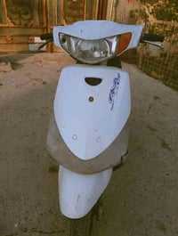 دراجه البيع سعرهه ٢٠٠و 50بل شعب المثلث07733887624