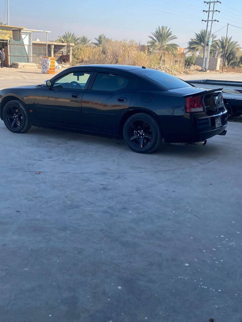 السلام عليكم
جارجر موديل 2010 محرك 3500 اصل
السياره جاهزه للاخير كير محرك حداديه طخم تاير تبريد ثلج  بيه 4قطع صبغ بدون دواخل
رقم اربيل سنويه جديده لل2027 تحويل مباشر
السعر 95
مكان السياره بابل 
للاتصال  ***********
