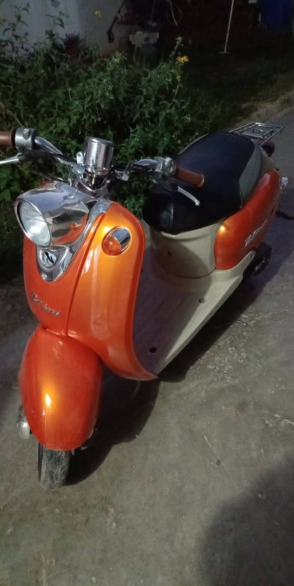 سلام عليكم يوجد دراجه عبدالحليم سعر 180 وبيها مجال دراجه فول نشاط محتاج واريد ابيع


**إذا كنت صاحب هذا الإعلان وتريد حذفه لأي سبب، رجاءا أرسل رسالة إلى الدعم الفني**