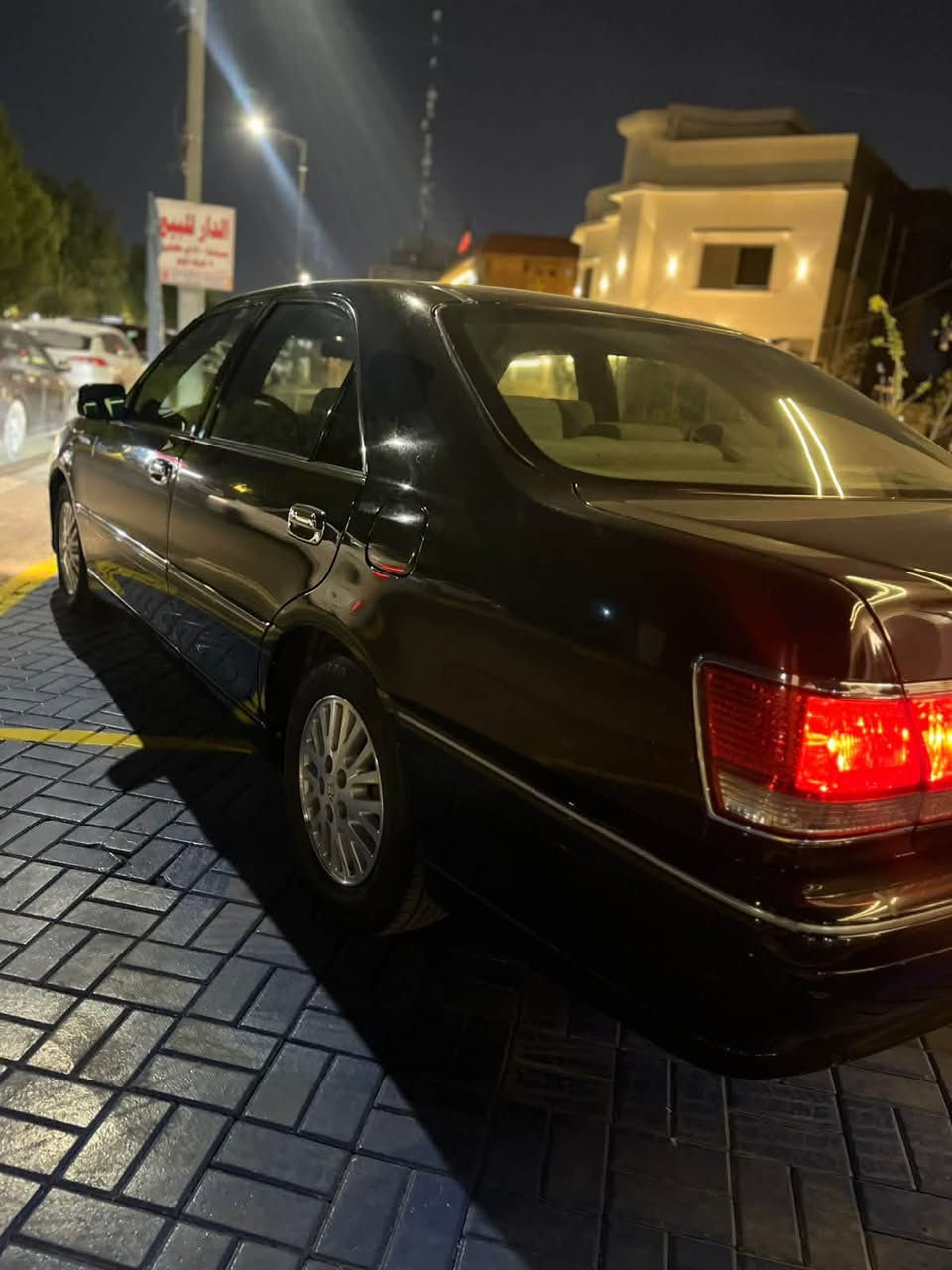 ملكه كفاله عامة 

 قرار 102 رقم بصرة دولي بسمي شرط المداور 

دكمتين شاصي 171 محرك فيفتي ✅
كشنات كهربائية داخل بيجي السيارة
كرستال السيارة 
بكلايت كرستال 
12-برده كهربائيه كروس قفل سرعة 
دمامات امامية خلفية 
مكاني بصرة 
السيارة جاهزة من كلشي كير محرك تبريد 
***********
السعر 125$ وبي مجال بسيط
