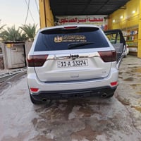 جراند شيروكي • هيمي ٥٫٧ • ٢٠١١