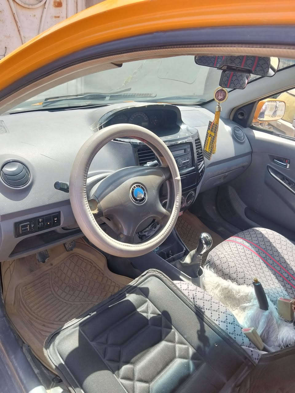 سياره جلي mk موديل 13 السنويه ل 28 كامله اينقص مابيه تخم تاير حداديه جديده كهربائيات كله شغاله /الناصريه مركز /السعر 28$ وبيه مجال الشراي /الاستفسار ***********
