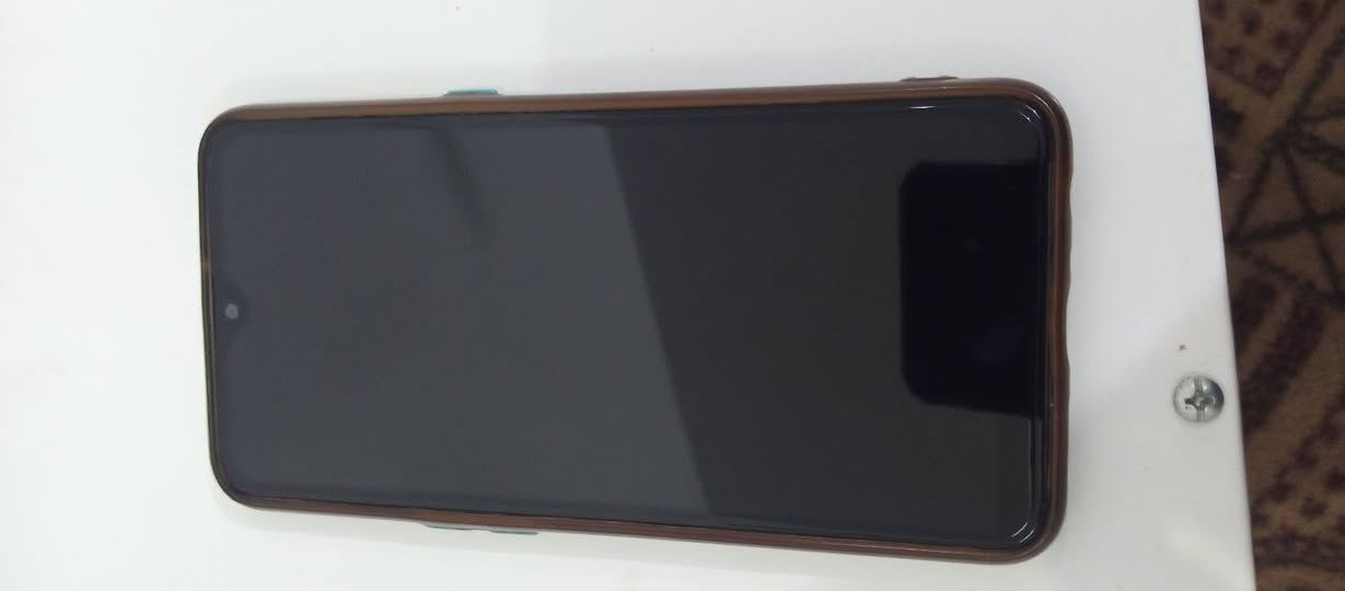 السلام عليكم البيع موبيل A10S 
ب 45 وبيه مجال

***********
