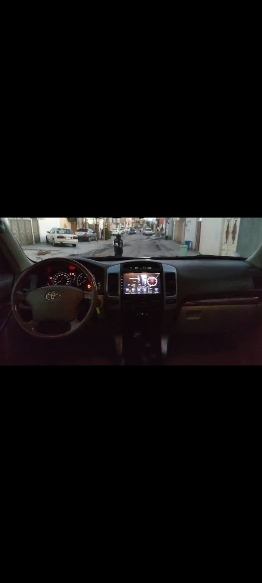 پڕادۆ 2006 ئۆتۆماتیک پێش و پشتی کەپسە بەس چوارپارچەی لای سەکن بۆیاخە بێ دەعم مەکینەی تازە کراوەتەوە پاککراوەتەوە بەشەرت هەموشتێک سعری 138 معامەلە ***********    *********** السليمانية, العراق
