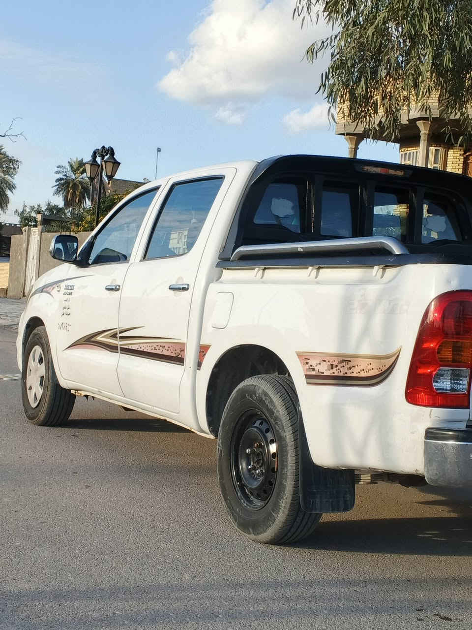 للبيع بيكم فلاونزه موديل 2009رقم مثنى  الماني المكان السماوه السياره كفاله عامه كله وضع شركه جاهزه للاخير السعر140وبيهه مجال للشراي اتصال على الرقم ***********
