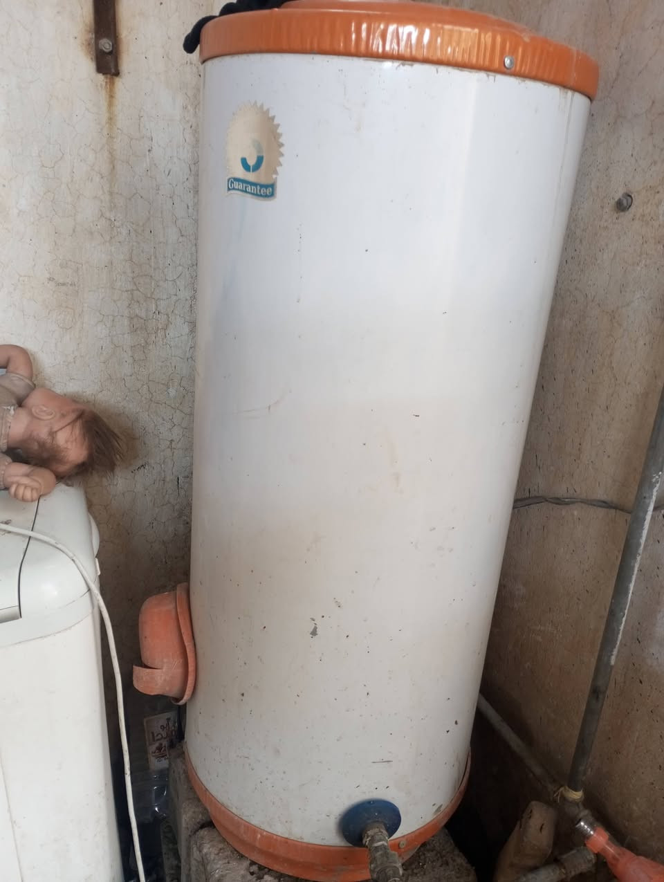 رغاض للبيع الرافعة 100 ولكيزر 50 والله مستعجل جداد ونضيفات رقم الهاتف *********** ديالى المقدادية شهربان حي العسكري شارع ابو عامر
