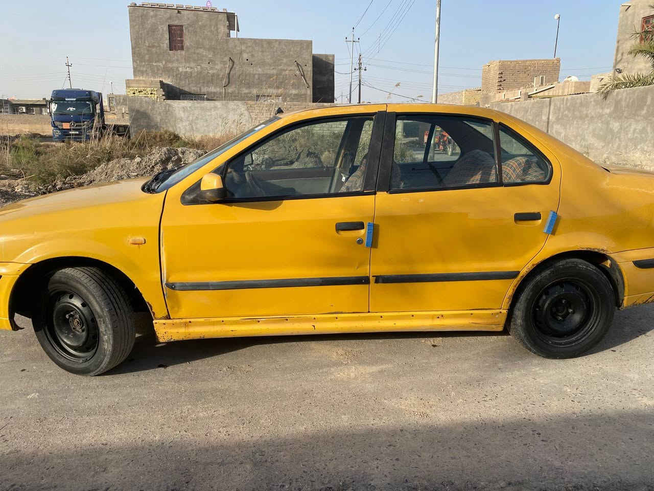 سلام عليكم 
سمند موديل ١٢ رقم بصره انكليزي بسمي 

سنويه ل٣١ مصفره هيئه وغرامات 

تبريد شغال هزه جديده سنتر لوك 

السعر ٣٥ وبيه مجال
***********
البصره قضاء المدينه
