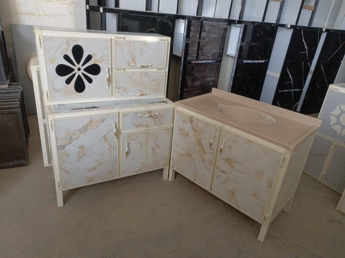 كاونتر متر  ٣ قطع السنك مرمر 
السعر 180 

توصيل مجاني بغداد فلوجه

(رمادي 15

بابل نجف كربلاء ديوانيه  10

واسط  ديالى صلاح الدين توصيل 25 الف)

سماوة ،ناصرية ،ميسان ، 30
البصرة 35
مرمر متر يمين ويسار متوفر

اطراف 10


**إذا كنت صاحب هذا الإعلان وتريد حذفه لأي سبب، رجاءا أرسل رسالة إلى الدعم الفني**