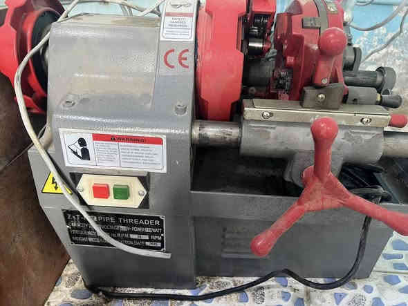 السلام عليكم اخوان من رخصه الادمن دايس كهربائي جديد مشتغل مره وحده فقط السعر 450 مكاني البصره 
هاتف ***********
