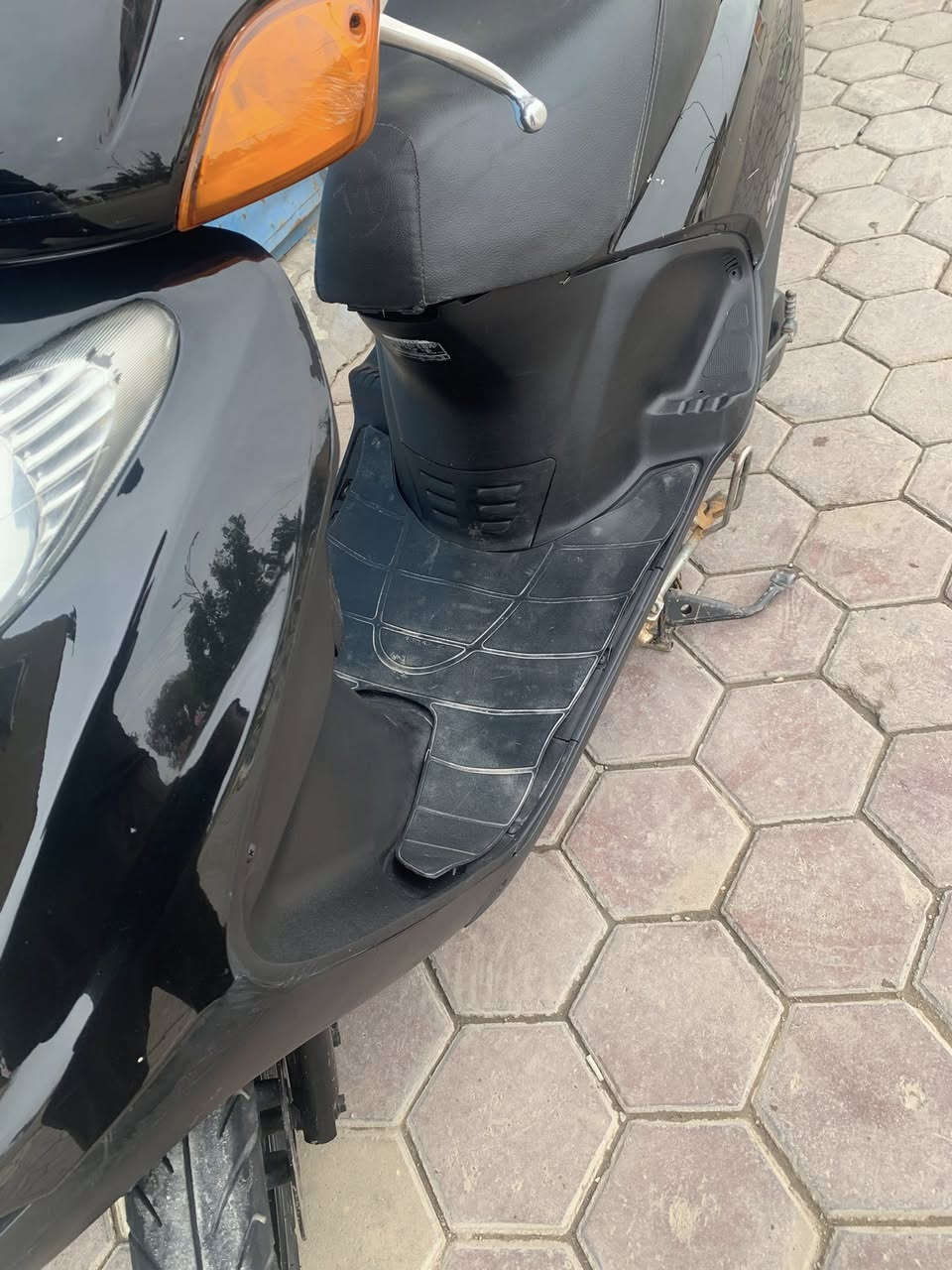 سلام عليكم سبيسي ياباني لبيع كوت ***********
