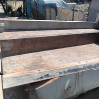 نيسان • بدنه • ٥ أبواب