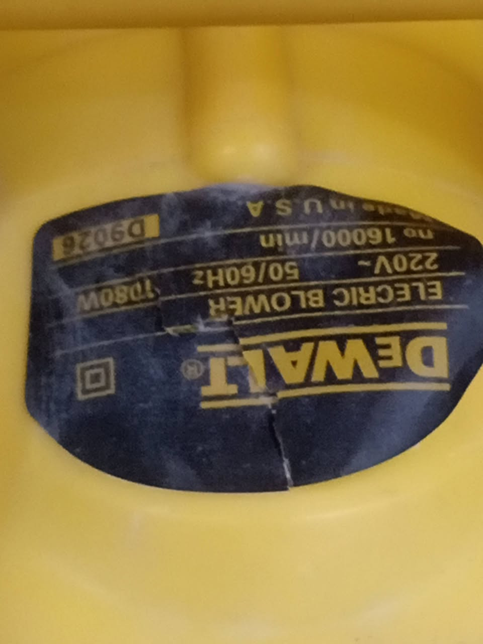 السلام عليكم
غراض للبيع كلهن شغالات ع الفحص كلمن وسعره عنوان بغداد الحسينيه الراشدية رقم ***********
