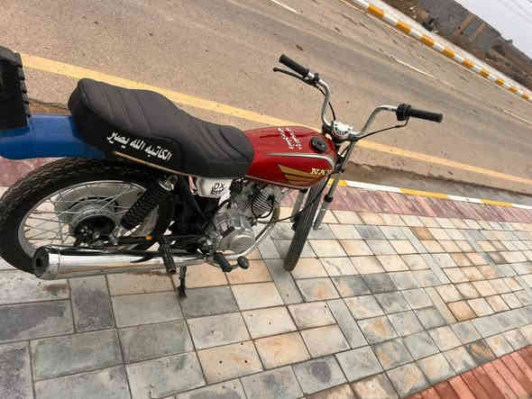 السلام عليكم نامه شلامجه اصلي للبيع ادوات مانقصها برغي تعمير كلها 25 مكفوله كفاله عامه كلك كلك المكان واسط ناحيه دبوني الشراي يتصل ***********
