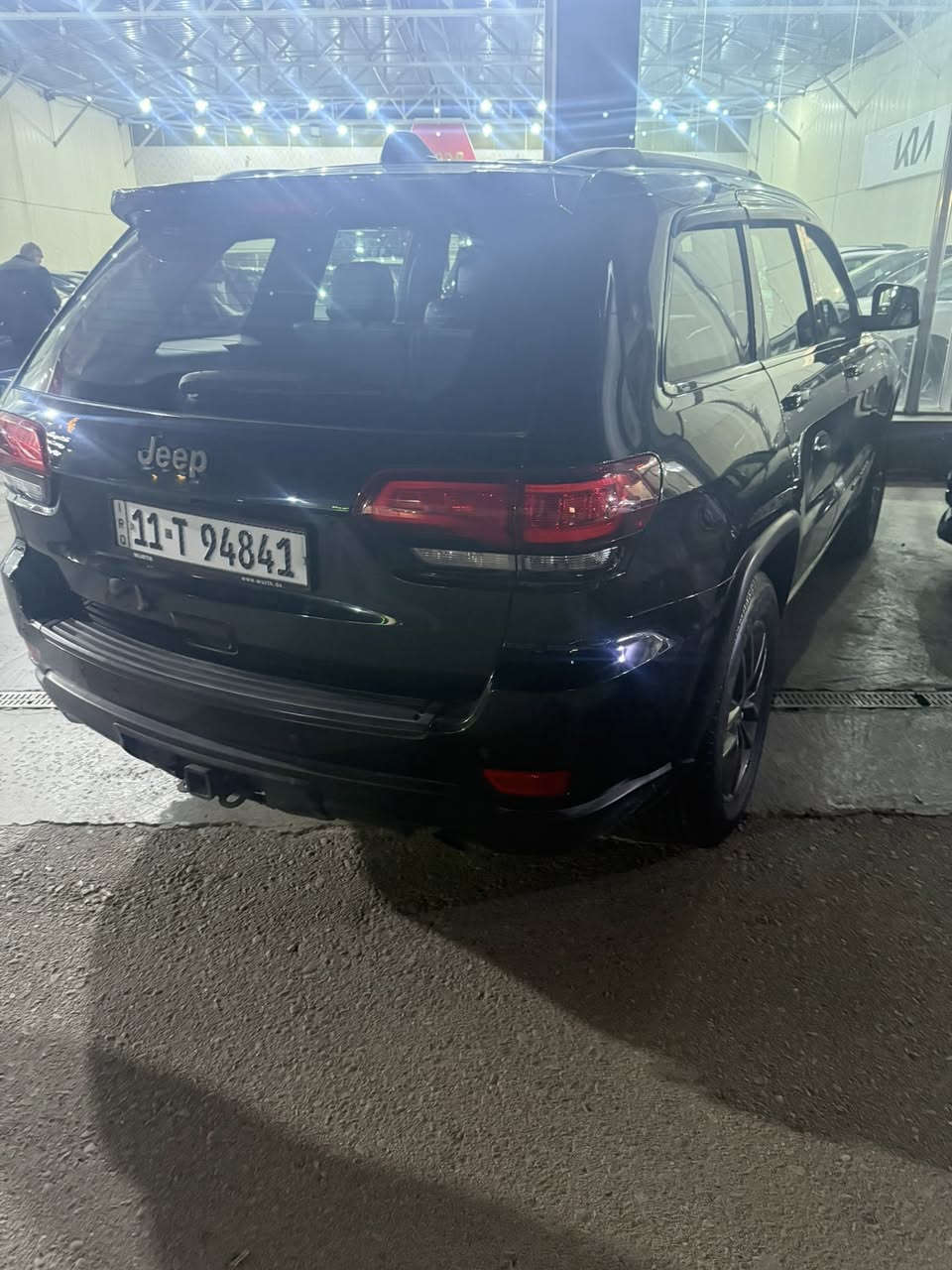 سلام عليكم اخوان عندي جيب موديل 16فول مواصفات مكينه 6سلندر مكينه كير تبريد تخم تاير خير من الله سياره ماشيه 157مابيها تبديل ولا دواخل بيها صبغ 5قطع مع حادث امريكا مكانها بغداد حي العدل*********** السعر 167وبيها مجال
