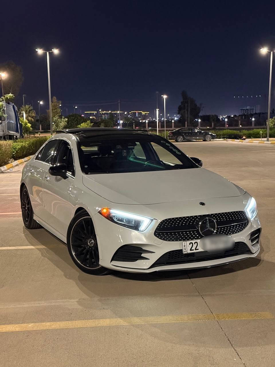 Mercedes A Class2020
حجم 220 
سبوخ قه پاخ صندوق 
هيج ئيرباكيك نه ته قيه
78 هه زار رؤيه 
ژماره ته له فون *********** أربيل, العراق
