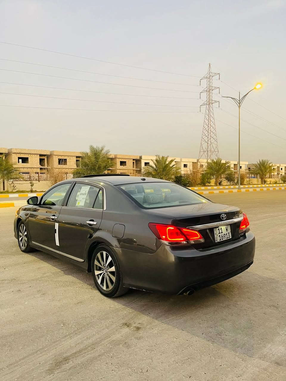 للبيع بسعر مناسب جدا 139$ اعتذر عن الاقساط والوعده
تويوتا أڤليون 2011 وارد امريكي مواصفات 1/1 Vip لون نفطي رقم بغداد  بااسمنا انكليزي (11)  سنوية جديدة لغايه 2030 هزه جديدة شرط التحويل… 
مكفولة كفاله عامة من كلشي …. سيارة على وضع الشركة…
سيارة جاهزة بدون اي نقص….
محرك 6V/3600 …. السياره ماشية 170KM.. محرك مامفتوح…
شرط محرك وكير وصدر وكهربائيات وتبريد وتدفئة وتخم تاير سيارة جاهزة من كلشي….
مواصفات فول 1/1 Vip معروفة مواصفاتها مايحتاج اذكرها….
العنوان/ صلاح الدين/ تكريت/ القادسية….
السعر 139$ اعتذر عن الاقساط والوعده…
للاستفسار ***********
***********
