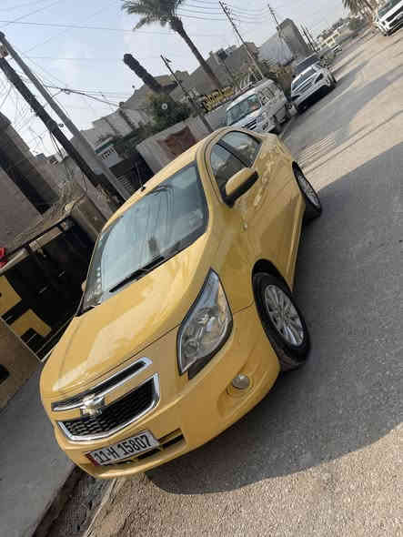 السلام عليكم شوفر كوبلت 2017 
بيه فقط جاملغ خلف السائق صبغ سياره حلوه ونضيفه جداً مكينه كير خير من الله صدره جديد تخم تاير مناقصه شي السعر70وبيها مجال بسيط مكاني البلديات ***********
