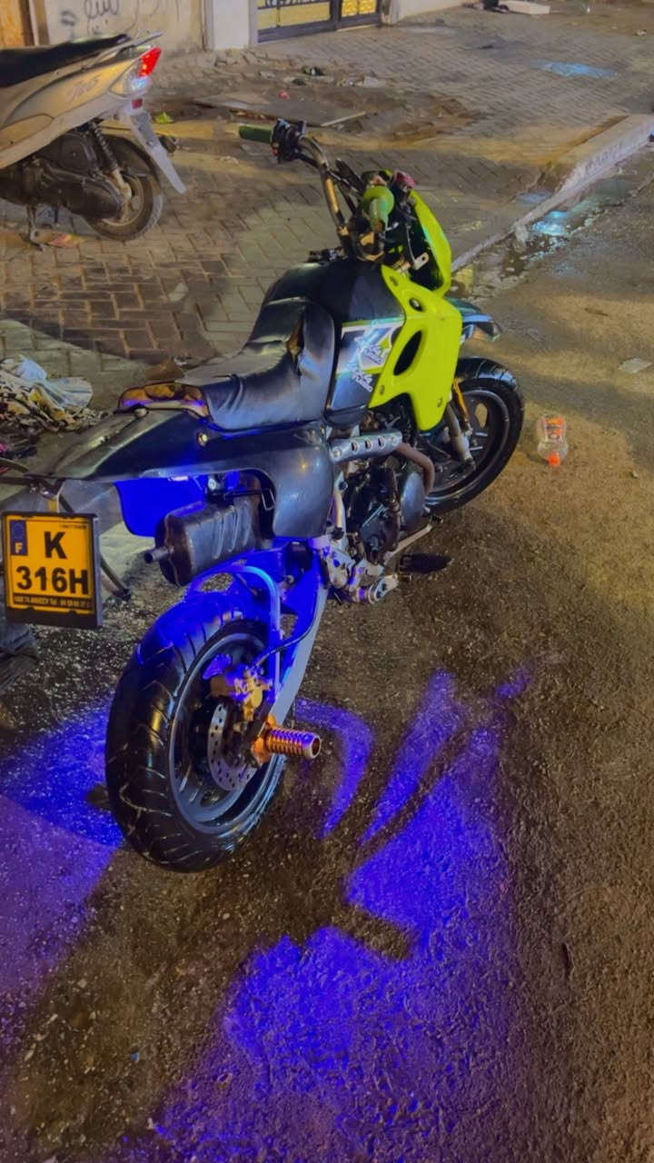 مكلف بل نشر  سعرر اتصل عله رقم  
دراجه كلهه بلاد من طول لطول 

‭0771 707 5889‬
