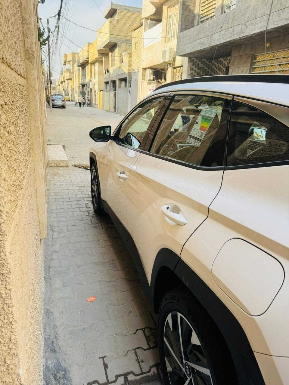 سلام عليكم توسان مديل ٢٤مكفوله كفاله من كلشي فول بصمه عدد ٢ بسمي تحويل ثاني يوم السعر ٢٢٠ورقه العنوان بغداد الشعله اتصال *********** ماشية ٥٥الف
