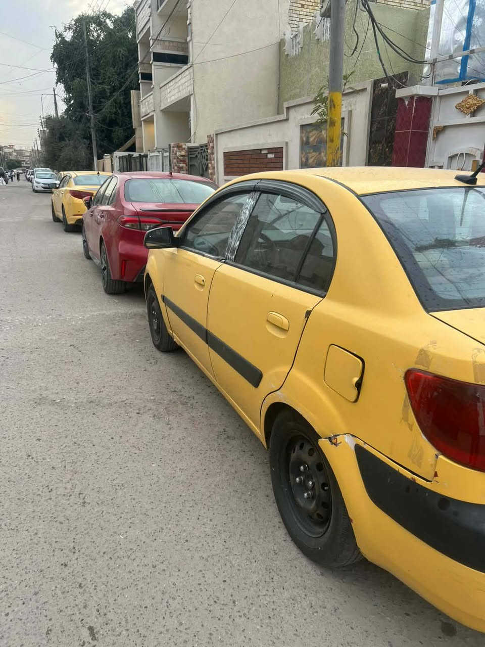 سلام عليكم كيا ريو البيع موديل 2010 سياره ورد أمريكي حلوه تبريد كهربائيّة كلها شغال محرك كير مكفول كبل شارع سنويه جديده مكاني بغداد شعله السعر 63بيه مجال الشراي 
‏‪***********‬‏
