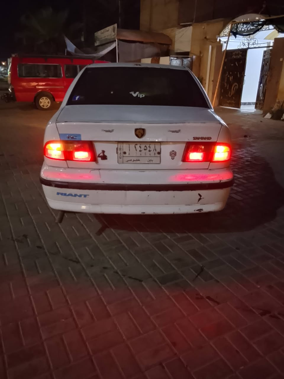 سلام عليكم سمند مكينه وكير مكفولات تبريد ثلج حداديه منفوضه نفض خلفي وامامي عضمتها حلوه بيها خياسات ما ملكطه ترايك اذا مو 180مرجوع كهربايات كله شغاله بطاين جديده دشبول جديد دوشمه جديده رقم بابل الماني تحويل ثاني يوم اريد مراوس حسب القناعه حتلو سايبه وينطي فرق عادي لان محتاج فرق *********** مكاني كربلاء
