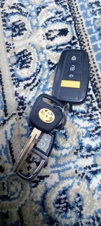 اكسسوارات سيارات • بدون وصف