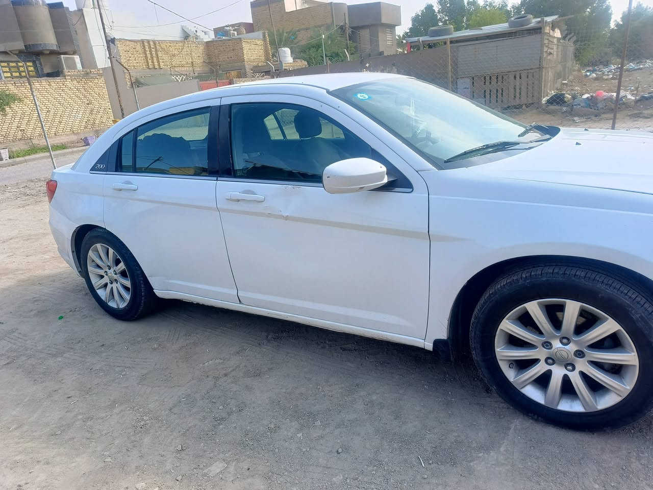 السلام عليكم
كلايسلرC200  موديل 2014

محرك 2400 (4سلندر 

مواصفات 

تحكم ستيرن 

كروز سرعة 

تشغيل عن بعد بلاد 

كشنات تدفئه 

شاشة ابل كار بلي +اندرويد اوتو+كاميرا

ضررها مثل ما موضح بالسونار 

ماشية 112 حقيقي 

نقص حدادية خلفيه نص عمر 

وتبريد فقط فتح دشبول عندي المنضومه 

السيارة منتهيه سنوية بأسمي  رايدها ب65 اكرر سيارة مابيها ضربه قويه ضررها دحچة بمريكا مكان السيارة البصرة الأصمعي ***********
