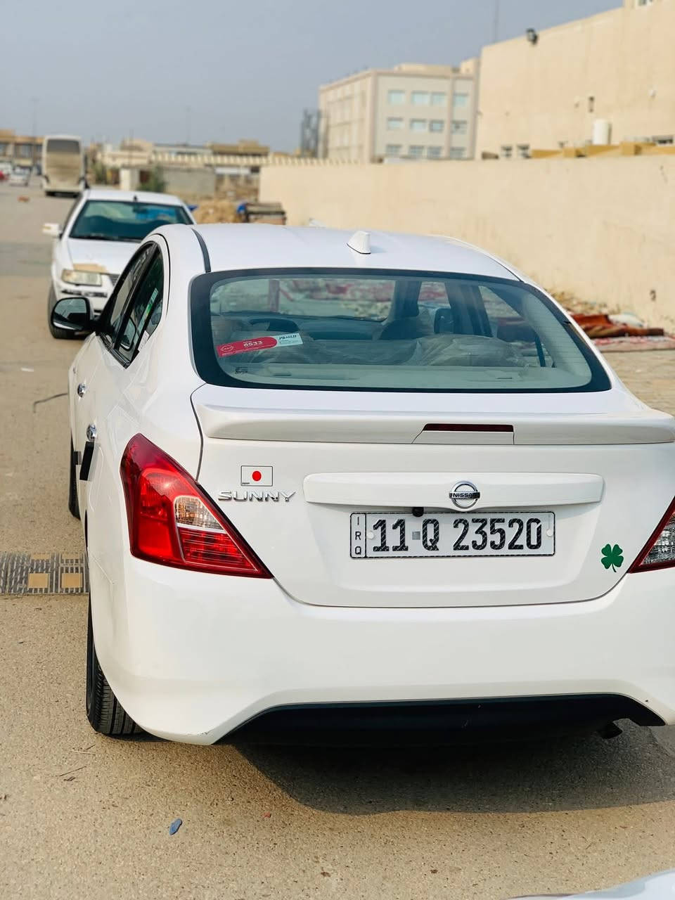 السلام عليكم
نيسان سني 2024 الهندي ابو بليتة الزركة 
مكفولة كفالة عامه ماعده شخط بلدوسة من جهة الصدر 
ماشيه 36الف 
السعر 128 
مكانه الكوت ***********
