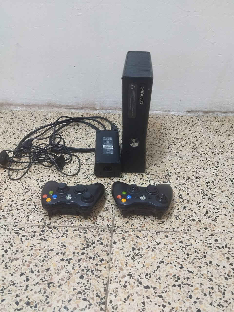 اكس بوكس نظيف جدا مكان شعب موجود خاص سعر100بي هواي العاب


**إذا كنت صاحب هذا الإعلان وتريد حذفه لأي سبب، رجاءا أرسل رسالة إلى الدعم الفني**