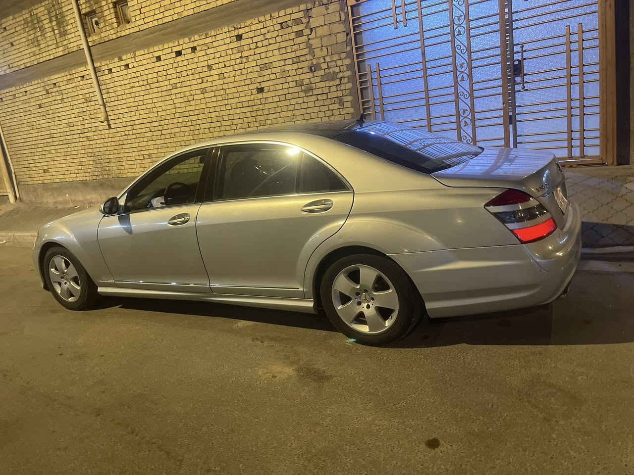 مارسدس S500
ادوات ادوات

فول بانوراما

وكالة nbk القطرية

مكفولة كفالة عامة

تخم تاير

مكينة جديدة 

تبريد ثلج

كشنات تدفئة تبريد

وهواي مواصفات بعد 

للبيع او المراوس
المكان البصرة

تواصل ***********
