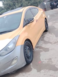 ٢٠١٢ • فتحة سقف • مكينة جديدة