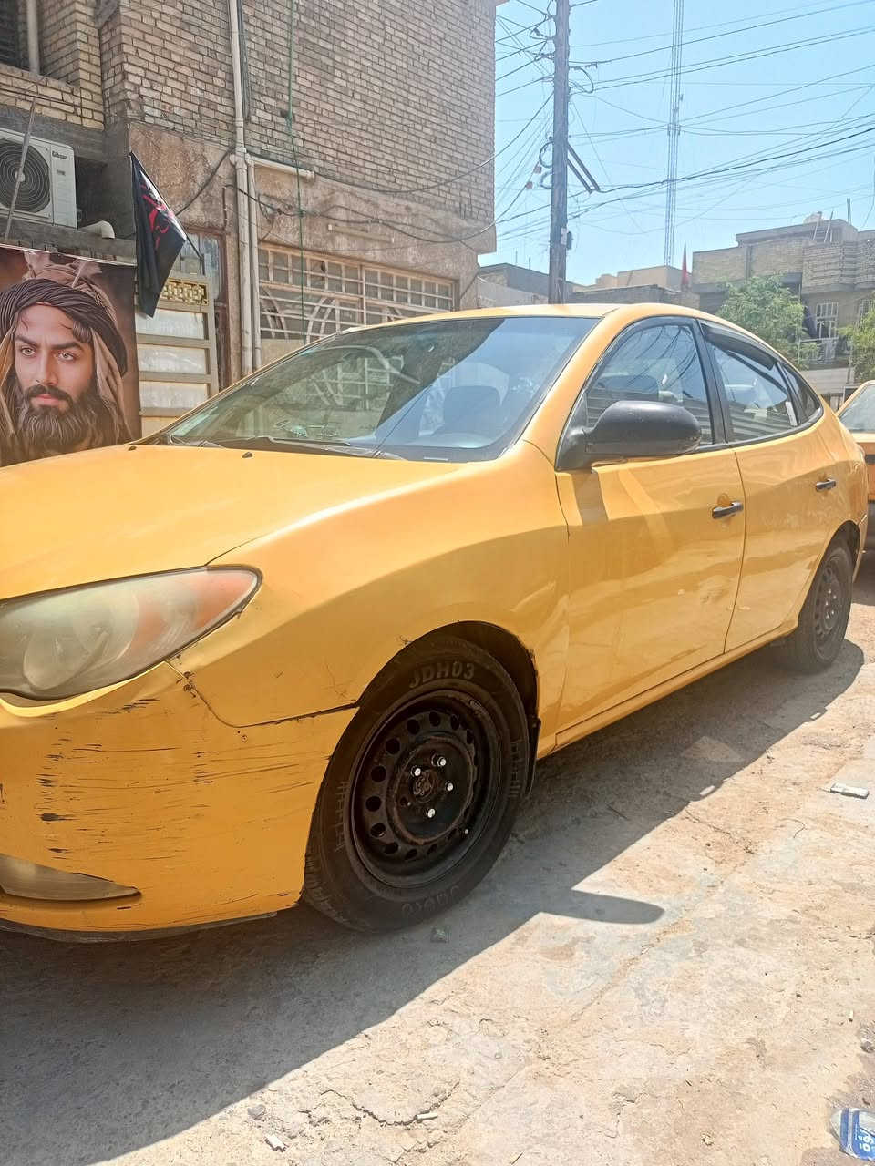 سلام عليكم ورحمه الله النتره  9ورد امريكي مكينه 2000مكينه جديده وكير جديده تخم تاير بيه بس بنيد امبدال سياره خير من الله السعر 87بيه مجال حك الجيه وهذا رقمي ***********
