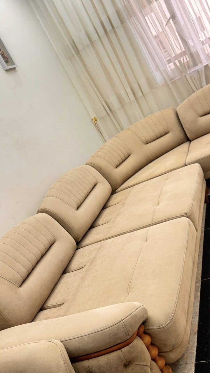 ديوان تركي للبيع ٨ مقاعد 
استعمال قليل ونظيف جدا 
ممكن يصير سرير 
مكاني الشعب


**إذا كنت صاحب هذا الإعلان وتريد حذفه لأي سبب، رجاءا أرسل رسالة إلى الدعم الفني**