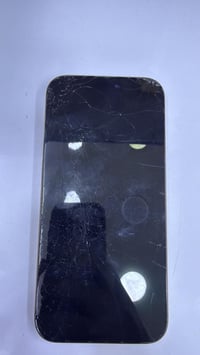 آيفون ١٦ برو ماكس • ٢٥٦ • قفل نقص شاشة