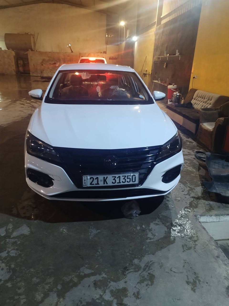 السلام عليكم ورحمة الله وبركاته...
MG5
خليجي مو صيني أم الضمان بأسمي موديل 23 مواصفات كومفورت نص فوول بصمه السياره بس بدون سلايد ضمان 6 سنوات او 200 ألف كم مكفوله كفاله عامه حتى الدعاميات لابارد لاصبغ لاتبديل بعدهه بوضع الشركه وجديده حتى سبيرهه منازل رقم وسنويه وهزه كله جديد بأسمي لغاية 2028 السعر 106$ وبيهه مجال للأستفسار *********** مكاني كركوك
