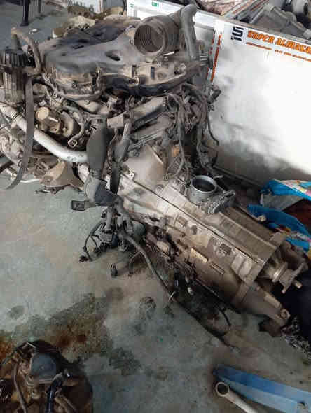 سلام عليكم مكينه وكير هيه وتفرعاته مال جنيسز موديل 12 ج ي دي بيه كازكيت الي تفيده بسعر  مناسب مكاني بابل الحله لاتصال ***********
