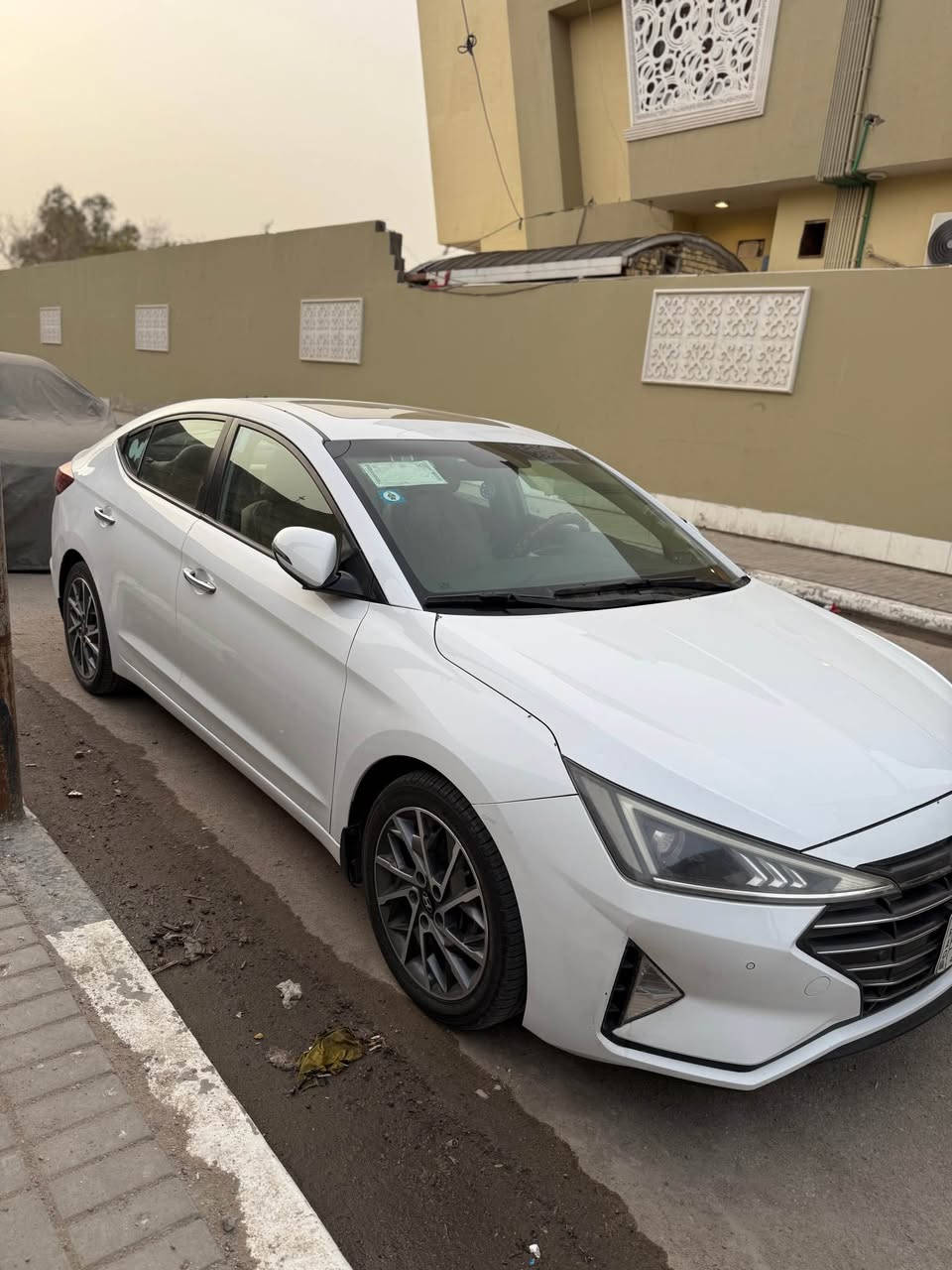 سلام عليكم النترا خليجي 2019 مكفول كفاله عامه سياره واحد. ع واحد محرك 2000 رقم بصره سياره بأسمي العنوان البصره *********** البصرة, العراق
