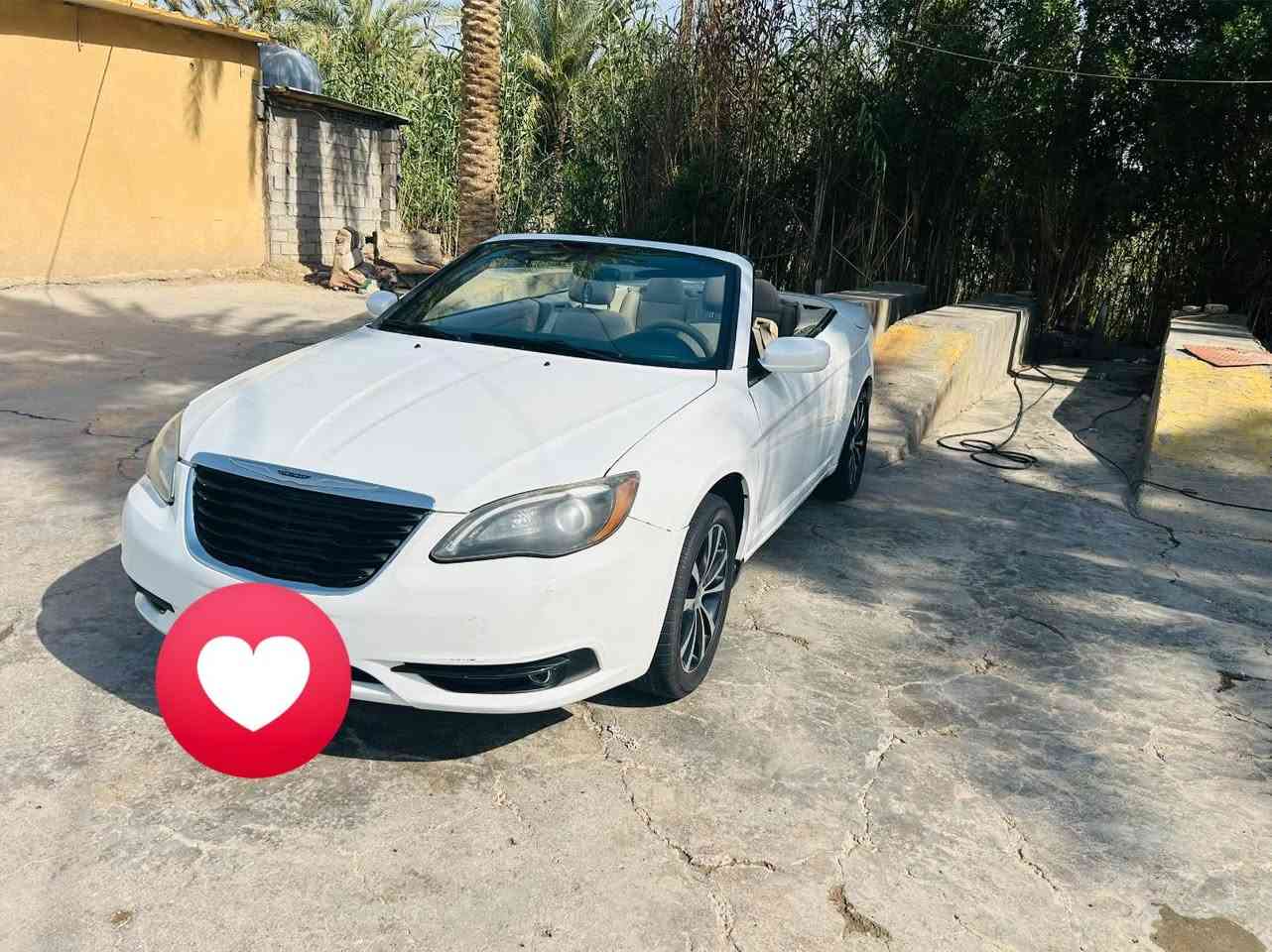 السلام عليكم
كرايسر c200 كشف موديل 2013 محرك 2.4 
السياره نضيفه ونصبته حلوه واستخدام شخصي 
محرك ✅ جيد جدا 
كير      ✅ جيد جدا 
كشف  ✅ شغال 
تبريد   ✅ شغال وبشرط ثلج منضومه كامله جديده 
تدفئه  ✅ شغال 
رقم بغداد 
شادالها لايت زنون ضمان 5 سنوات ب400$
ويل 18 
بجم اسود  ماصدات + كشاف + شباك 
تخم تاير عدد 4  جديد برجستون ياباني الاصلي شاده ب700 الف 
شاشه قلاب وكامرا دواره 
 السياره ماشيه  148 ميل 
تاريخ نفاذ السنويه 2029
ادامه كامله للسياره 
كهربائيات كله شغال 
السياره حادثه بجم بدون لا شاصي ولا لغود 
مكانها السياره بابل المحاويل 
رقم الموبايل ***********
