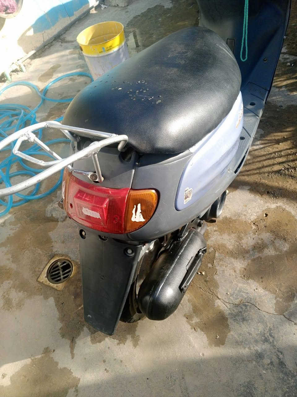 السلام عليكم دراجه ياماها 60 ام السله للبيع شغاله هندر واحد مكينه خرسه ماتسمع صوته  شلعه ومعدل فول تخم تاير جدد كهربائيات كلها شغاله هورن اشاير لايت عالي ناصي قفل جنطه قفل اكسل كله شغال دراجه خير من الله كامله نقصه باتري فقط السعر 225 💸 وبيها مجال للشراي مكاني بغداد الامين الثانيه وهذا رقمي ***********☎️
