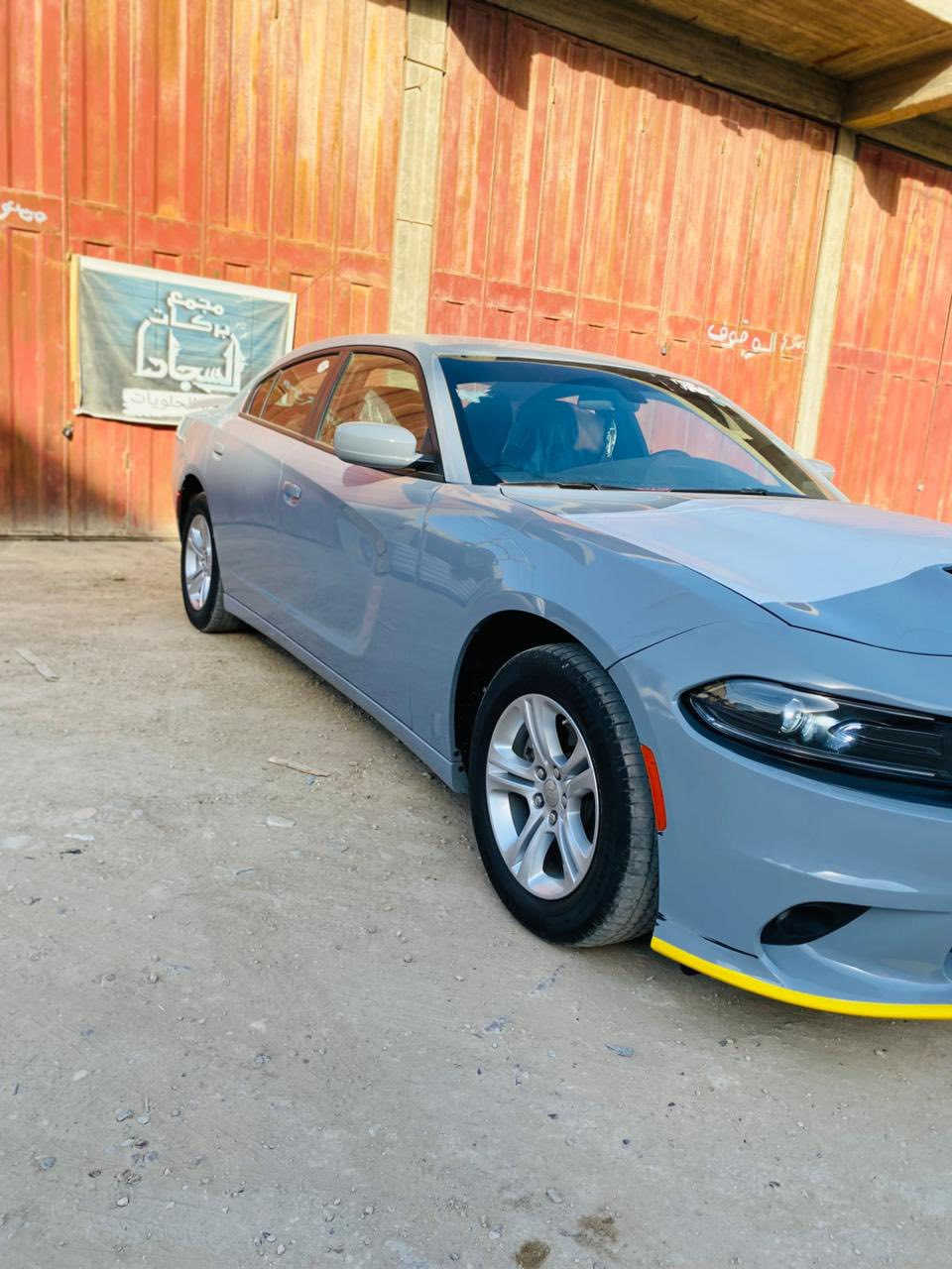 جارجر موديل 2022 للبيع سياره بنيد فقط سياره نضيفه كلش السعر  265 مكاني حله رقم ***********
