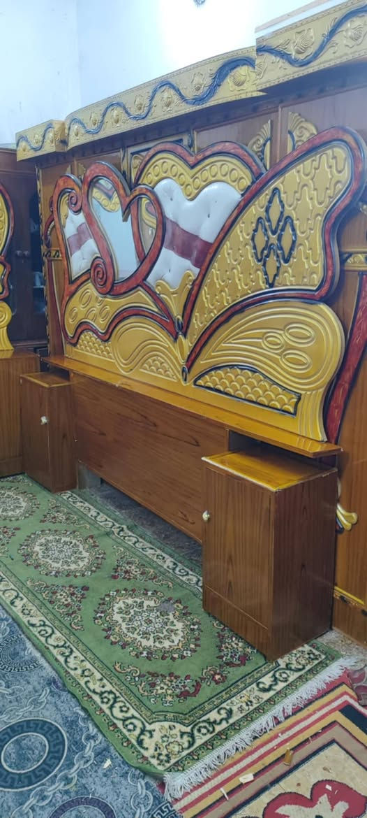 غرفه ام ٥ ملحق حلوه مال عرس نظيفه يدات جدد قفاله جدد صبغ تلميع جديد متواجد علخاص اكو توصيل رقمي ***********ابو جود سعره ٥٠٠ لف
