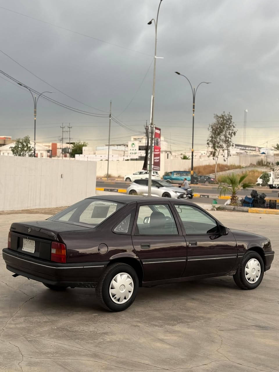 فكترا حجم 18 موديل 1991 
رقم نينوئ مشروع وطني سنويه لل2029 
مصبوغ جماليه بذون اي ضرر
 محرك وكير شرط لا نفخ ولا صرف
طخم الامامي جديده وطخم طائرات جديده ما تصرف عليها دينار
تريد تحويل تريد وكاله 
#السعرـ46$ورقة
مكان السياره موصل حي السماح 

*********** كورك
 ‏‪ ***********
اسيا
