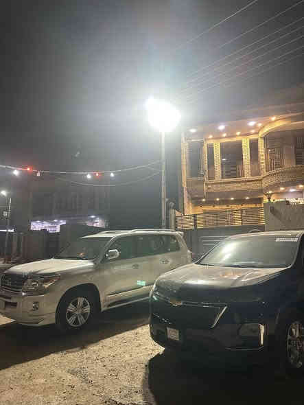 سلام عليكم للبيع شوفرليت ترفس مديل 2023لون اسود حادث جاملغ و بنيد رقم ميسان باسمي نص فول سياره جاهزه من كل النواحي حداديه تايرات سياره مرتبه وحلوه ونضيفه مكان سياره ميسان سعر 250 رقم الهاتف ‭ ‭٠٧٧١ ٢٥٦ ١٠٥٥‬
