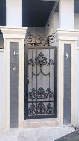 السلام عليكم عمل حدادة الااخوين عمل كل ماهو حديث الاستفسار تصال بل ارقام الاهواتف /***********/ ***********/ او مراسلة الصفحة
