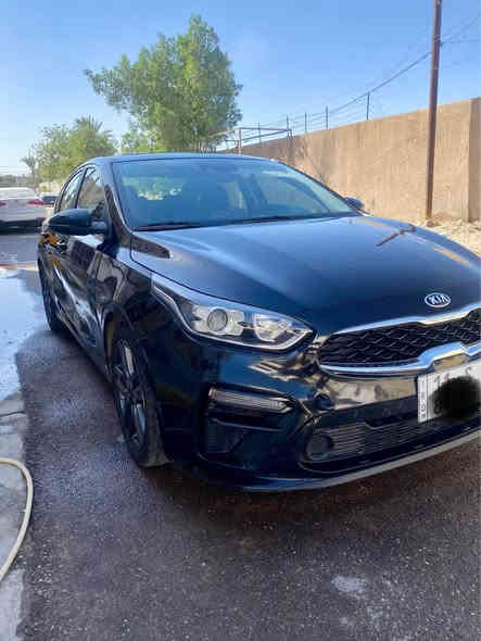 فورتي ٢٠٢١ للبيع السياره حادثه كلش بسيط جاملغ ونص الباب السعر ١٣٧ ورقه مكان بغداد حي العامل *********** بغداد
