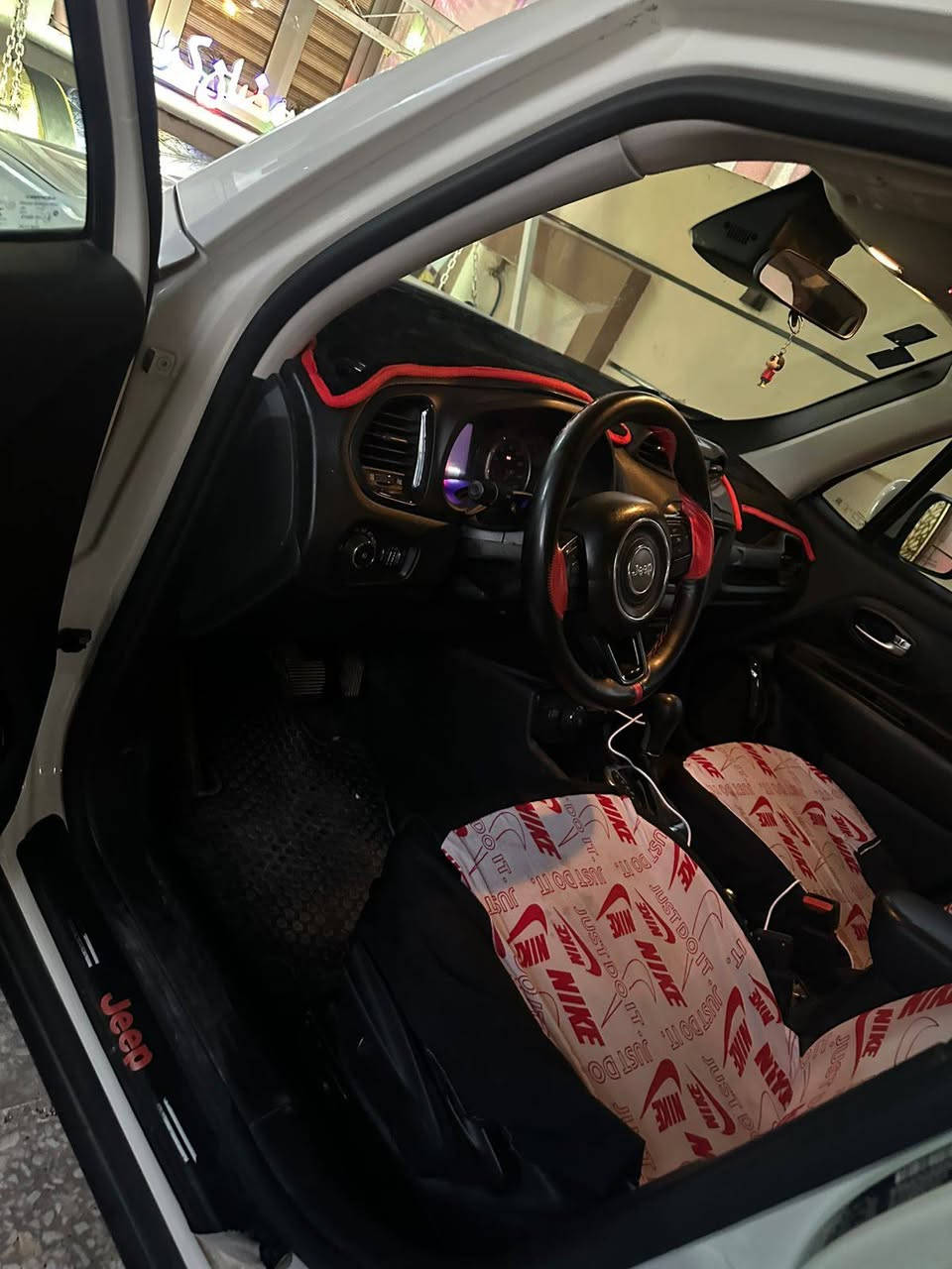 السلام عليكم جيب رنكد موديل 2020 ماشيه100حادثه جاملغ وربع بنيد بدون داخل شرط الفحص مكينه 2400فور ويل
رقم بغداد بسمي السعر126
للإستفسار ***********
العنوان بغداد الكرخ
