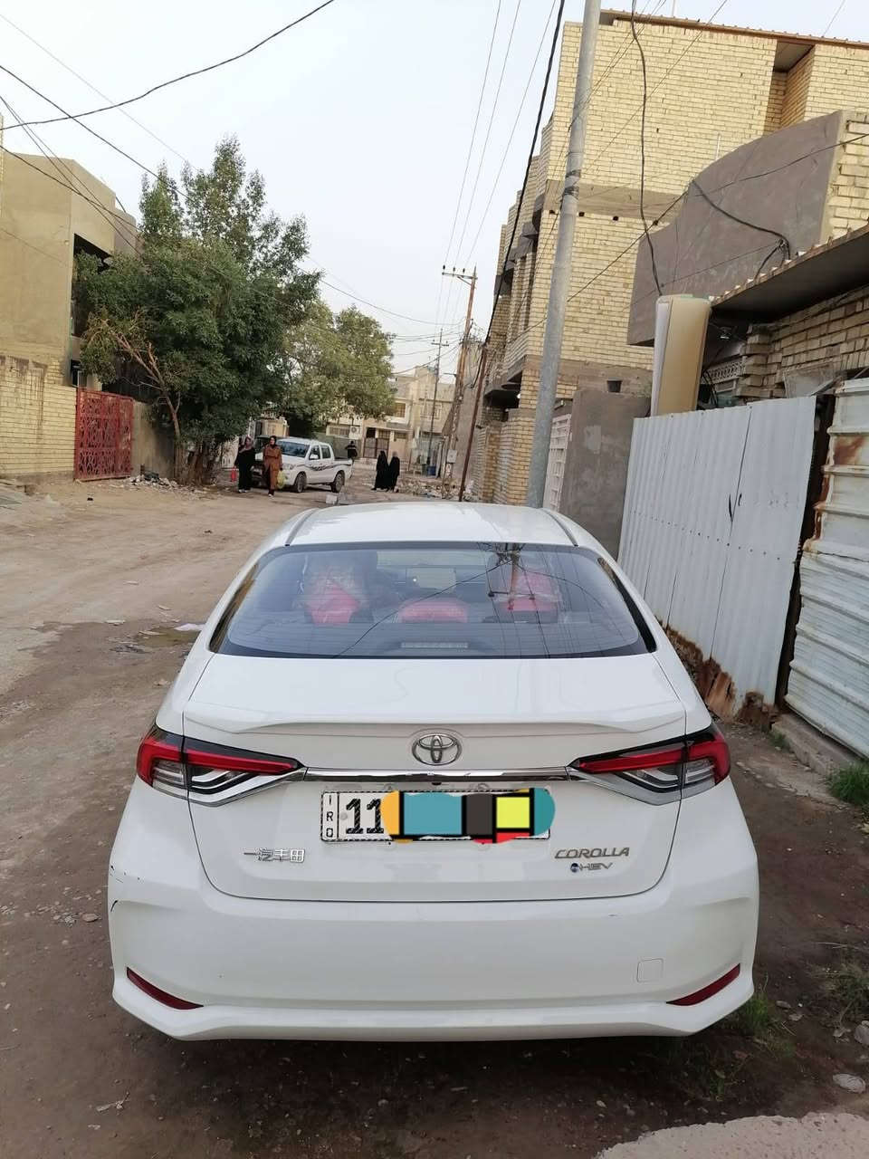 للبيع كورلا هايبرد خليجي موديل ٢٠٢٤ فول مواصفات فتحه سلايت بصمه كشن كهرباء جلد احمر بلادي سبايدر صندوق شاشه كامره وبعد مواصفات بيهه السياره جديده ماشيه ١٢ الف كيلومتر حقيقي السياره مكفوله عدا شك بالدعاميه بكد الإصبع موضح بالصور السعر ١٦٠ وبيهه مجال بسيط *********** مكاني بغداد قرب علوة الرشيد قرب قوس بغداد
